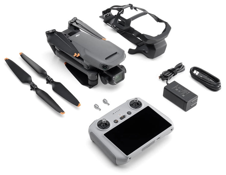 DJI-Mavic-3-Classic-wersja-z-Kontrolerem-DJI-RC-flystore.jpg