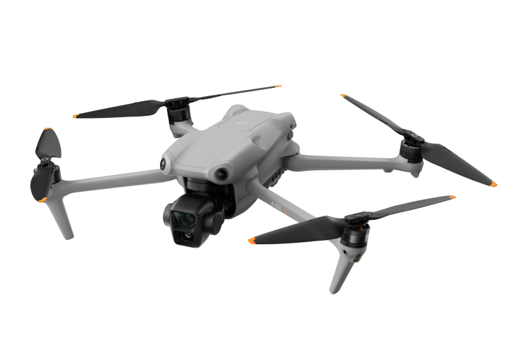 DJI Air 3 (RC-N2) + Fly More Combo - zaawansowany dron z dwoma kamerami, możliwością nagrywania w 4K HDR i inteligentnymi funkcjami.