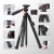 Statyw karbonowy Freewell Real Travel Tripod 0,9 kg – infografika z detalami głowicy i nóg