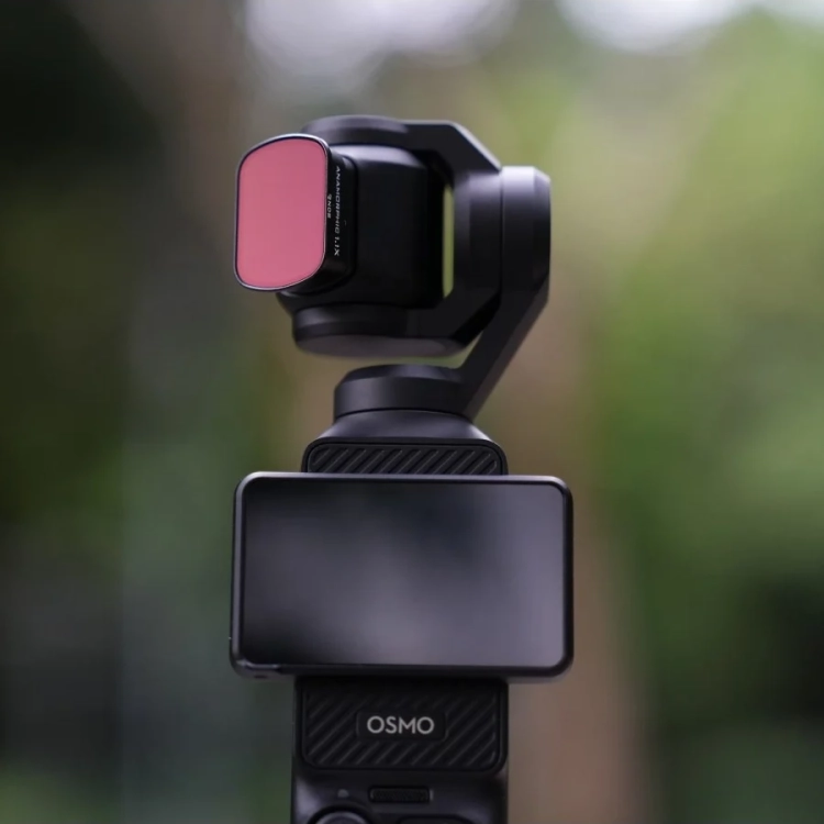 Zestaw 6 filtrów Freewell CLWND do DJI Osmo Pocket 3 – filtr na kamerze, ujęcie z bliska na ekran