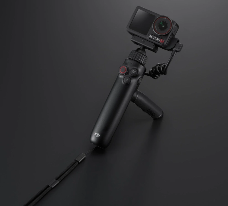 Wielofunkcyjny uchwyt do ładowania Osmo Action (1).webp