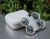 Torba-Sunnylife-do-drona-DJI-Neo-obok-drona.webp