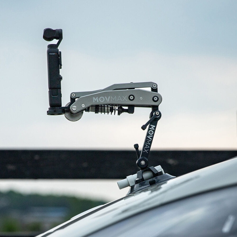 Movmax-Blade-Arm-Hydraulicznie-resorowane-ramie-do-stabilizacji-dji-pocket-3-na-masce-samochodu.jpg