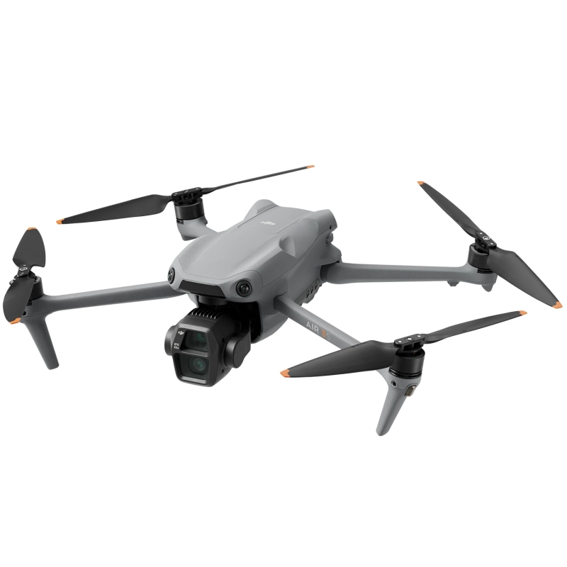 dji-air-3s-rozlozony-ze-smiglami-z-perspektywy.webp