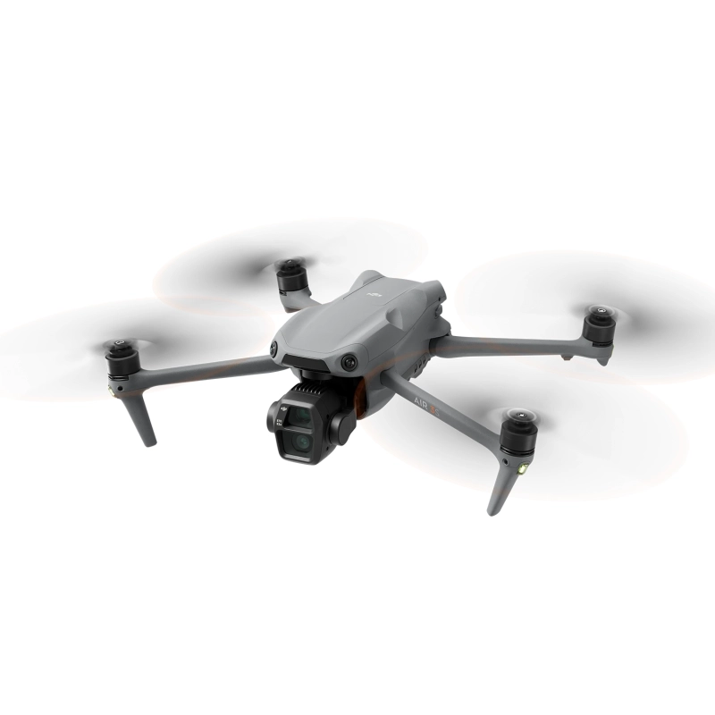 dji-air-3s-z-krecacymi-smiglami.webp