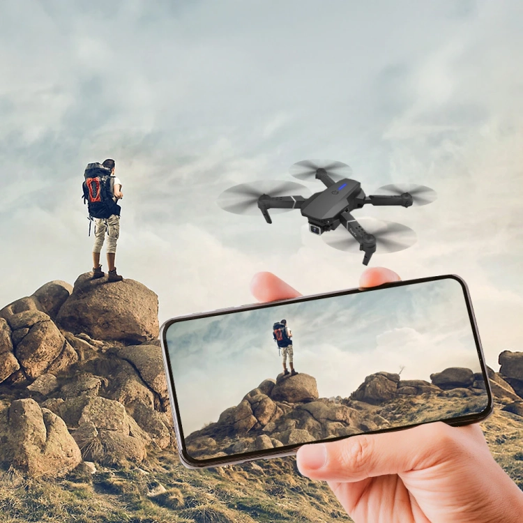 dron-zabawkowy-e88-podglad-na-zywo.webp