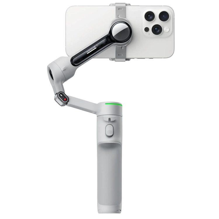 Gimbal Insta360 Flow 2 Pro szary ze smartfonem, widok z tyłu na aparat telefonu