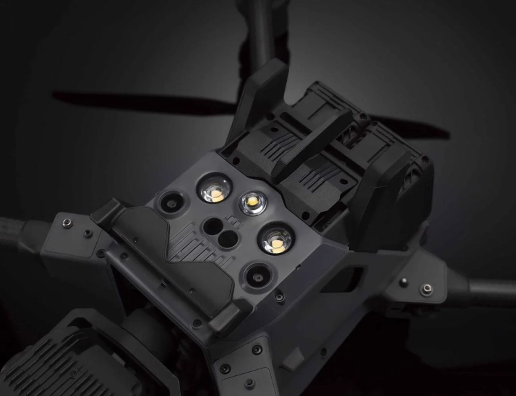 zestaw-4g-dongle-kit-z-uchwytem-montazowy-dji-matrice-30-30t.webp