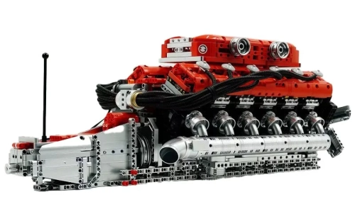 Mould King 10169 - silnik V12 z Ferrari 01.webp