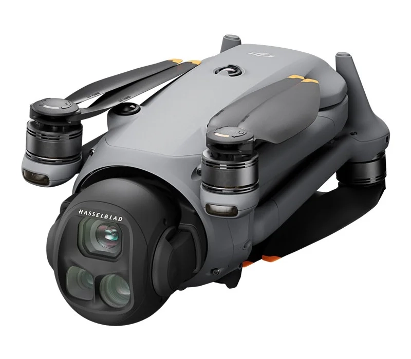 Dron DJI Mavic 4 Pro (DJI RC 2) - złożony - front