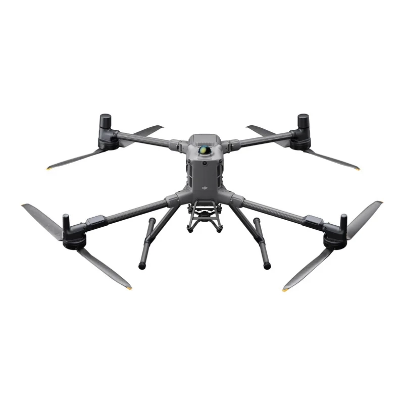 Dron DJI Matrice 400 - pod kątem