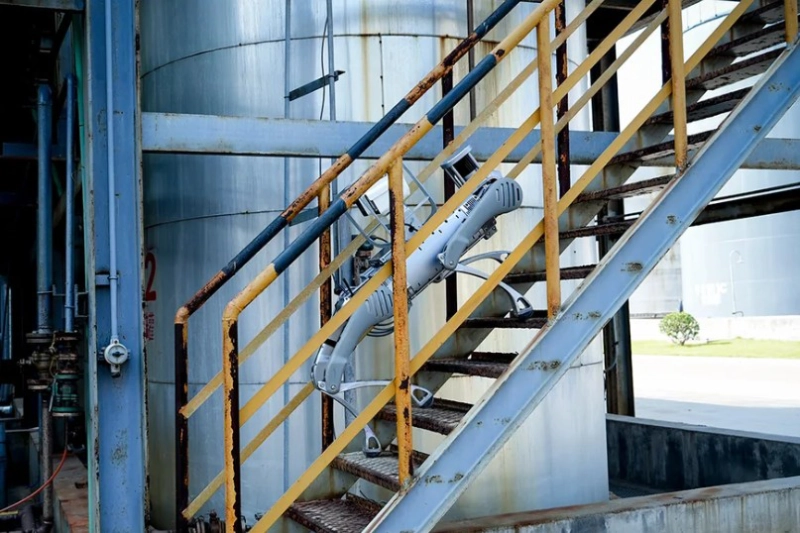 UniTree B2 Four Leg Robot