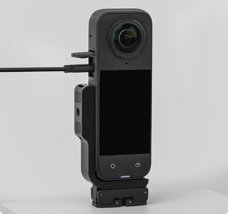 Dostęp do portów i mikrofonów