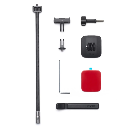 Siedem elementów zestawu DJI Osmo do ujęć z trzeciej osoby na kasku, widok z góry