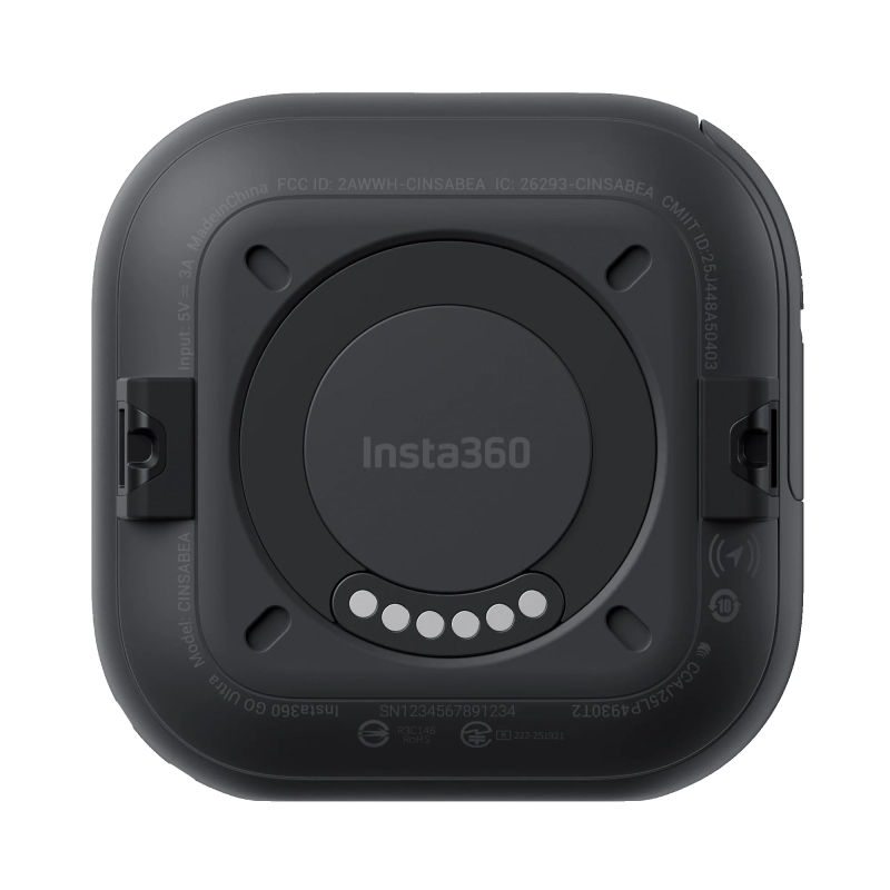 Insta360 GO Ultra (Midnight Black) - kamerka od tyłu