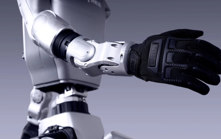 Robot Unitree G1 Edu – U5 – edukacyjno-badawcza platforma do autonomicznej nawigacji i interakcji człowiek–robot.