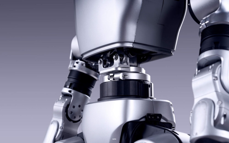 Unitree G1 Edu – U5: humanoid 41 DOF z pięciopalcowymi dłońmi RH56DFQ i portem AI 100 TOPS do zadań R&D.