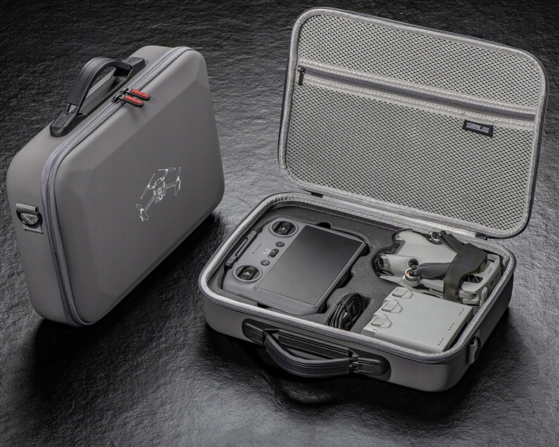 STARTRC PU Storage Bag — porządek w akcesoriach: hub, baterie, śmigła, kable.