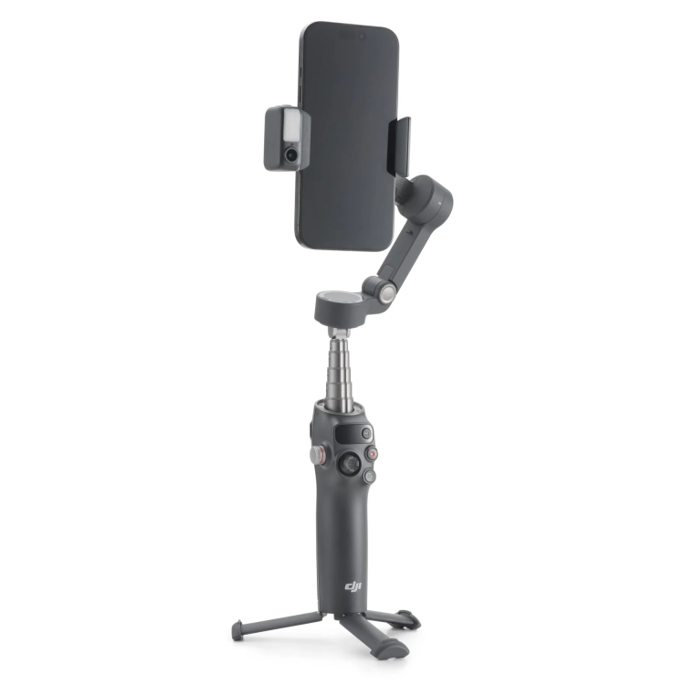 DJI Osmo Mobile 8 - z telefonem zamocowanym pionowo