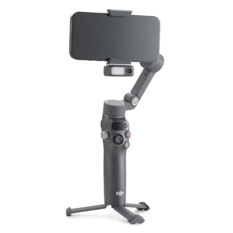 DJI Osmo Mobile 8 - z telefonem zamocowanym poziomo