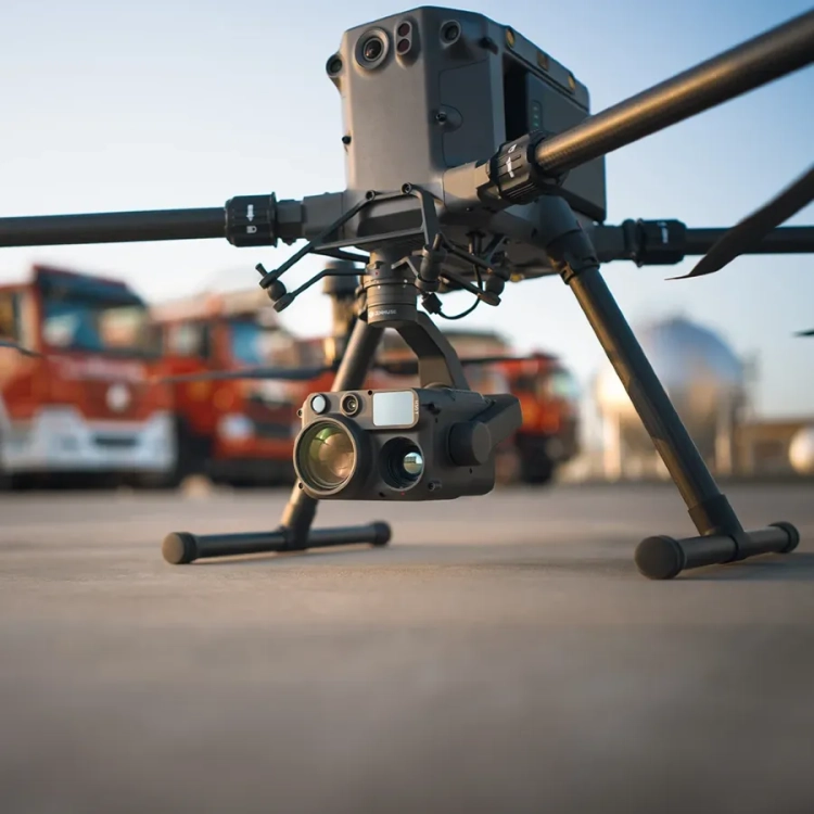 DJI-Zenmuse-H30-DJI-Zenmuse-H30T-2.webp