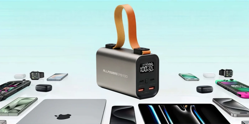 Powerbank ALLPOWERS PB100 z wyświetlaczem LED i skórzanym uchwytem w plenerze