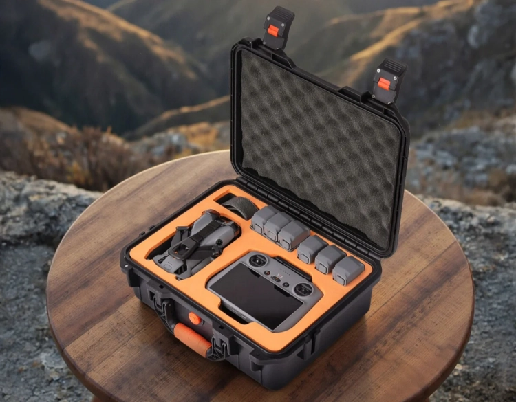 Wodoodporna walizka Sunnylife do DJI Mini 5 Pro Fly More Combo