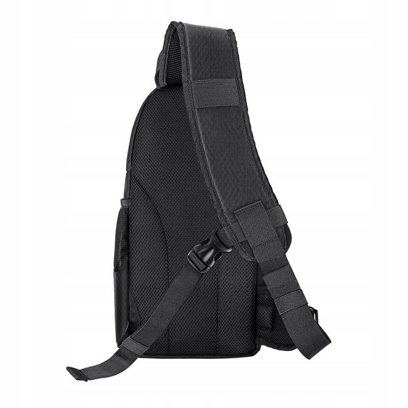 Ultralekka konstrukcja plecaka K&F ważąca 0,5 kg nie obciąża pleców.