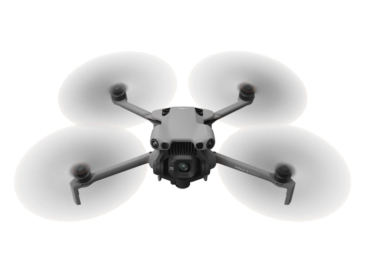 Dron DJI Mini 5 Pro - podczas lotu  od przodu