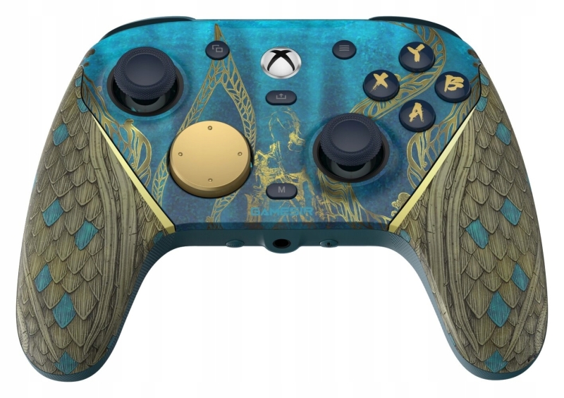Pad GameSir G7 Pro z podświetleniem RGB i magnetycznym frontem.