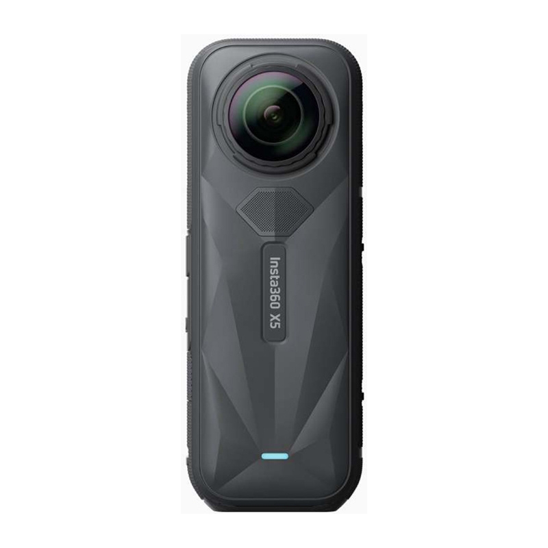 Snowboardzista zjeżdżający w dół stoku, używający niewidzialnego kijka z przymocowaną kamerą Insta360.
