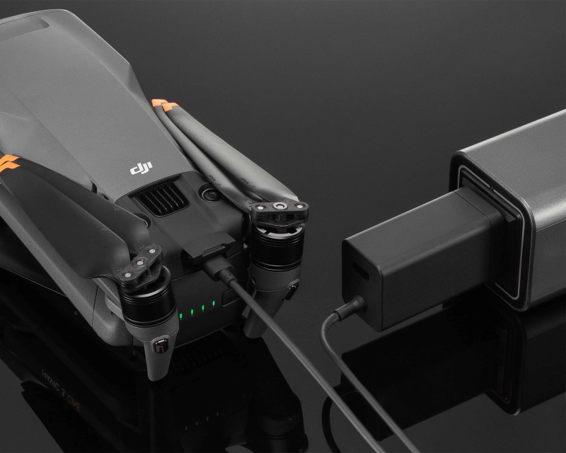 ladowarka-do-dronow-sieciowa-DJI-65W