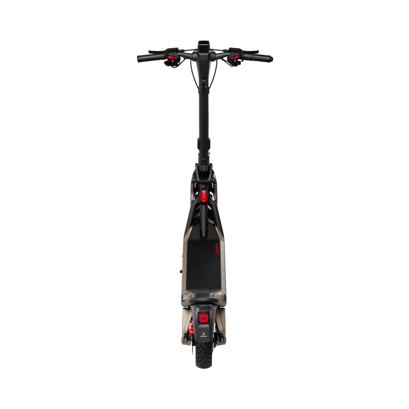 Oryginalna Hulajnoga Segway GT3 Pro gotowa do złożenia i sparowania z aplikacją mobilną.