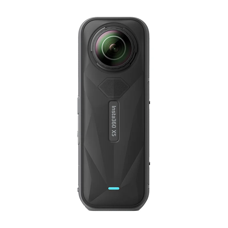 Kamera-Insta360-X5-front.webp