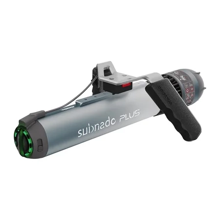 Skuter-podwodny-Waydoo-Subnado-Plus-zestaw-standardowy