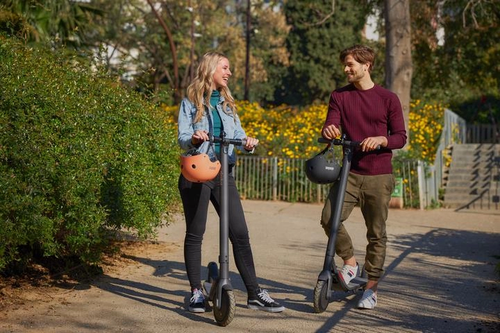 Segway-Ninebot Kask Black.jpg