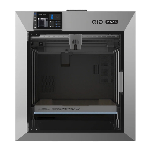 Zamknięta drukarka 3D QIDI Max 4 z podświetloną na pomarańczowo komorą roboczą do druku przemysłowego.