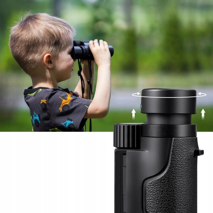 lornetka-kf-concept-kf33-070-podczas-obserwacji-w-plenerze
