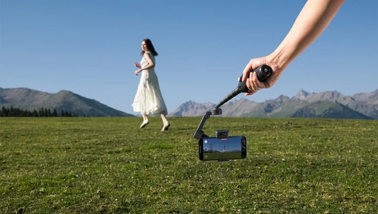 dji-gimbal-osmo-mobile.webp
