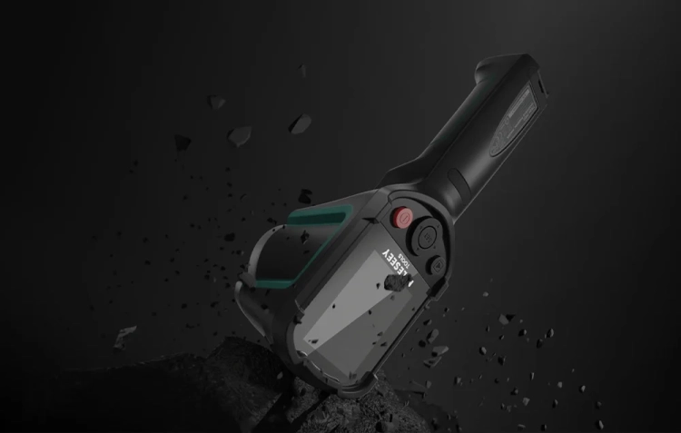 kamera-termowizyjna-tr20-pro-do-kontroli.webp