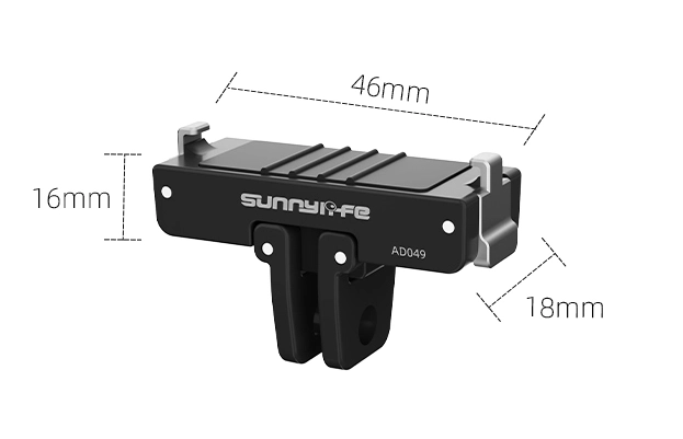 Czarny adapter magnetyczny Sunnylife pokazany z perspektywy stykowej silikonowej wkładki.