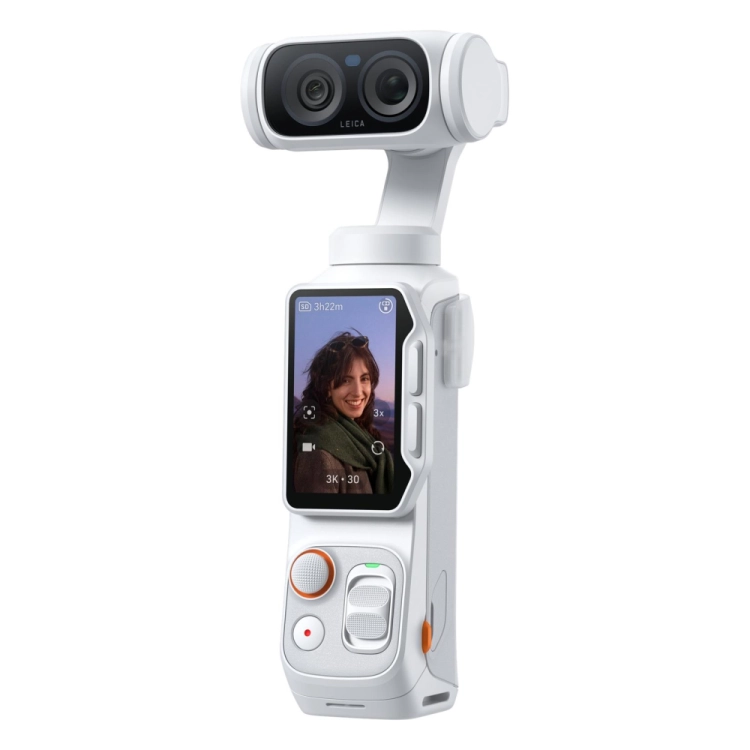 Kamera-reczna-Insta360-Luna-Ultra-na-ukos
