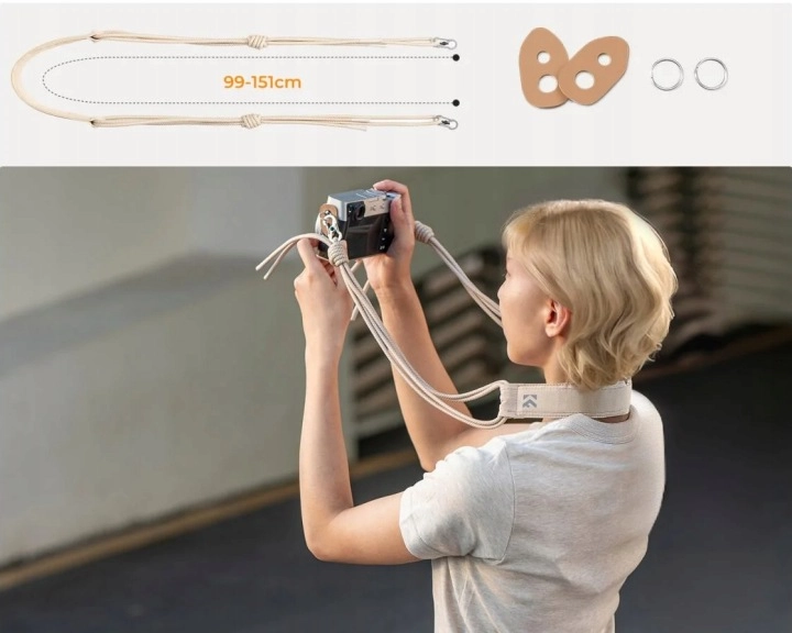 Beżowa torba fotograficzna K&F Concept podczas noszenia na ramieniu