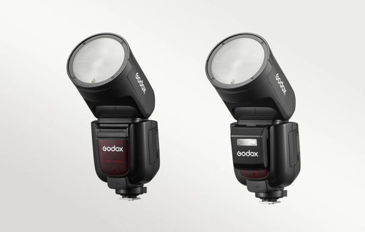 Godox V1Pro N pokazana z zamontowanym oraz odłączonym modułem błyskowym SU-1