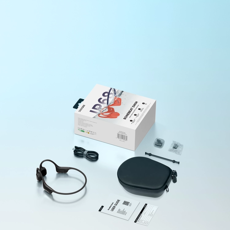 Zawartość zestawu DOOGEE BoneBeat Swim Black z akcesoriami