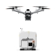 Stacja dokująca DJI Dock 4 i dron DJI Matrice 5TD na białym tle
