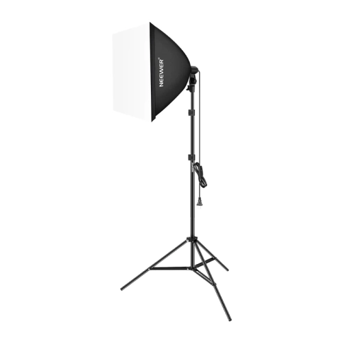 Zestaw lamp softbox NEEWER 700W z 3 żarówkami