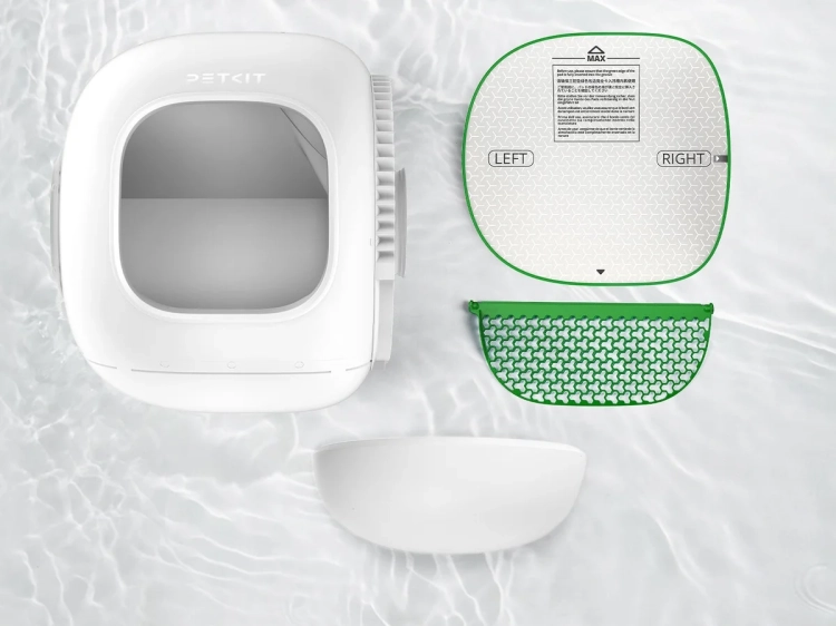 Bęben, podkładka i sito kuwety PETKIT Purobot Max Pro 2 wyjęte do czyszczenia