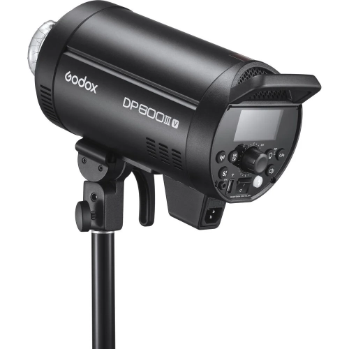 Lampa studyjna Godox DP800III-V od tyłu pod kątem z panelem