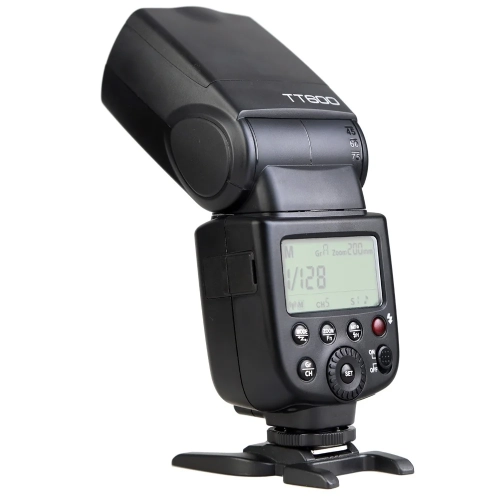 Lampa błyskowa Godox TT600 od tyłu pod kątem z panelem LCD, na podstawce